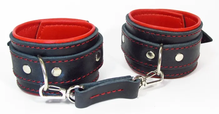 оковы на руки с красным подкладом 51020ars в Мурманске