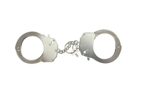 наручники декоративные adrien lastic metallic handcuffs, серебристые в Мурманске
