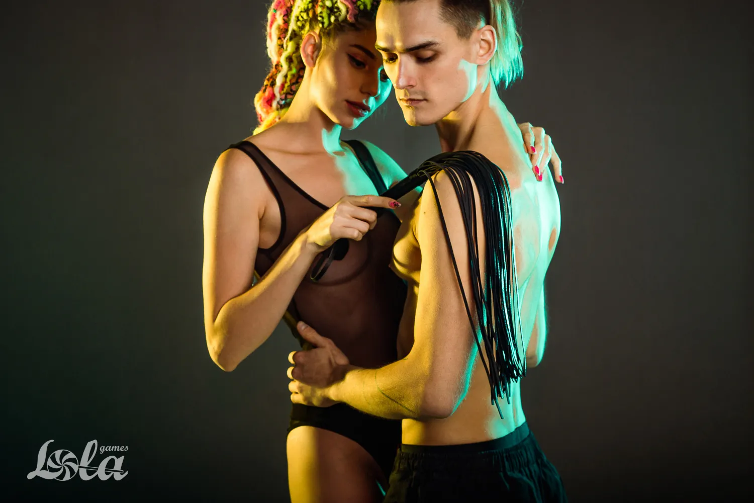 плеть party hard temptation black 1114-01lola в Мурманске