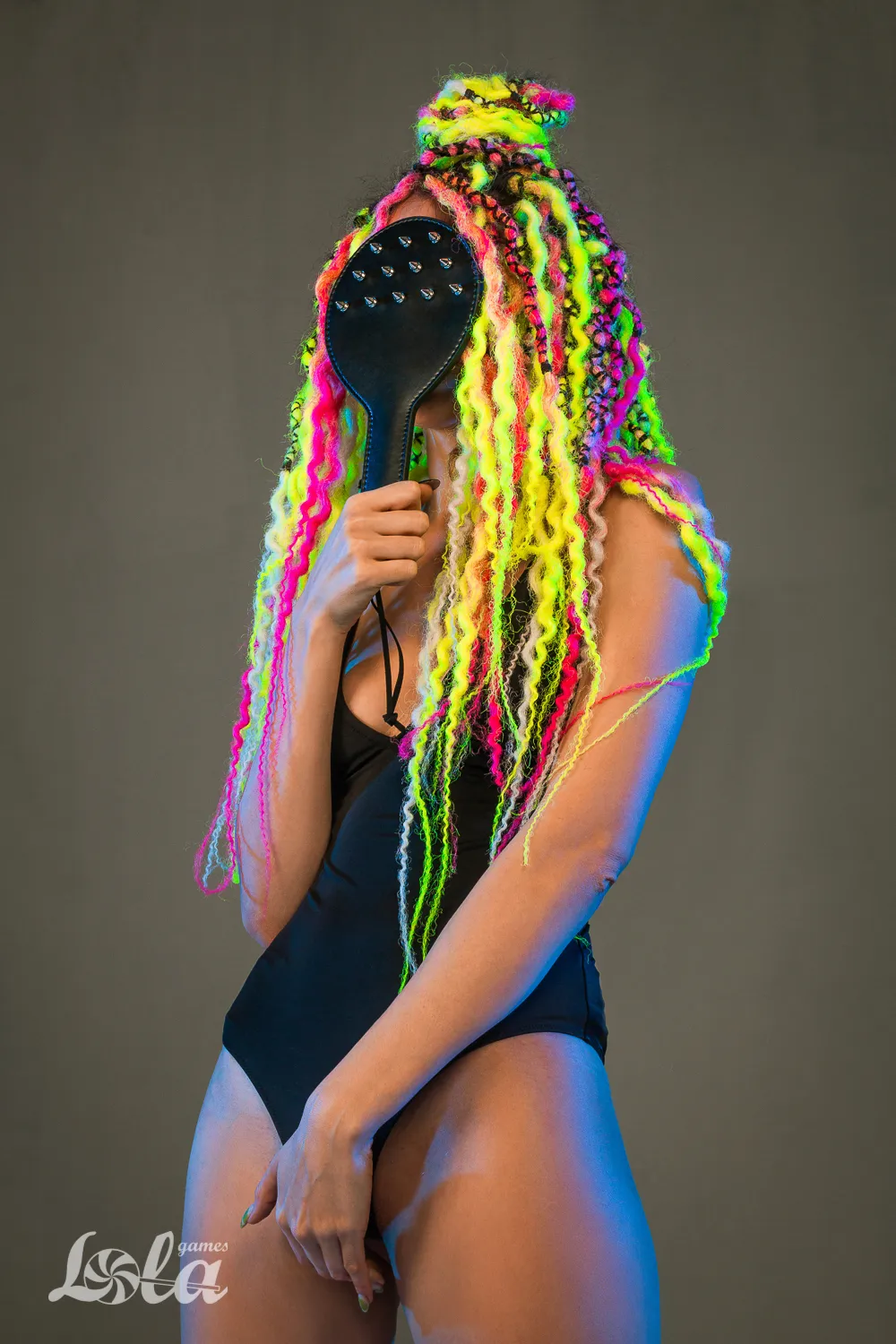 шлепалка party hard barb 1127-01lola в Мурманске