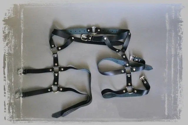 Эротическое бондажный комплект подиум черный, размер s в Мурманске