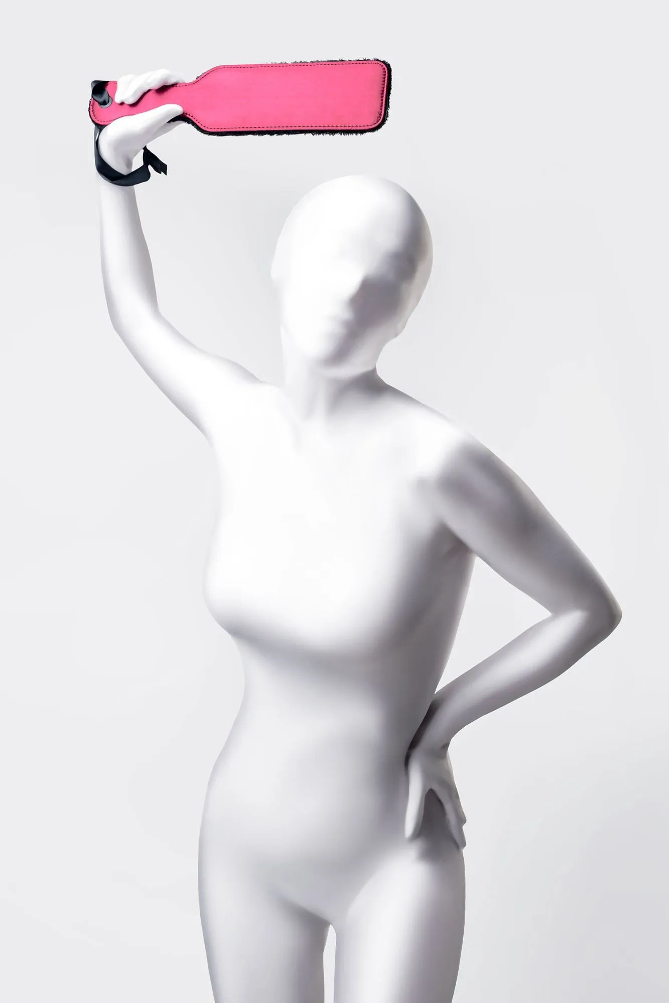 шлепалка anonymo #0009, полиэстер, красная, 37 см в Мурманске